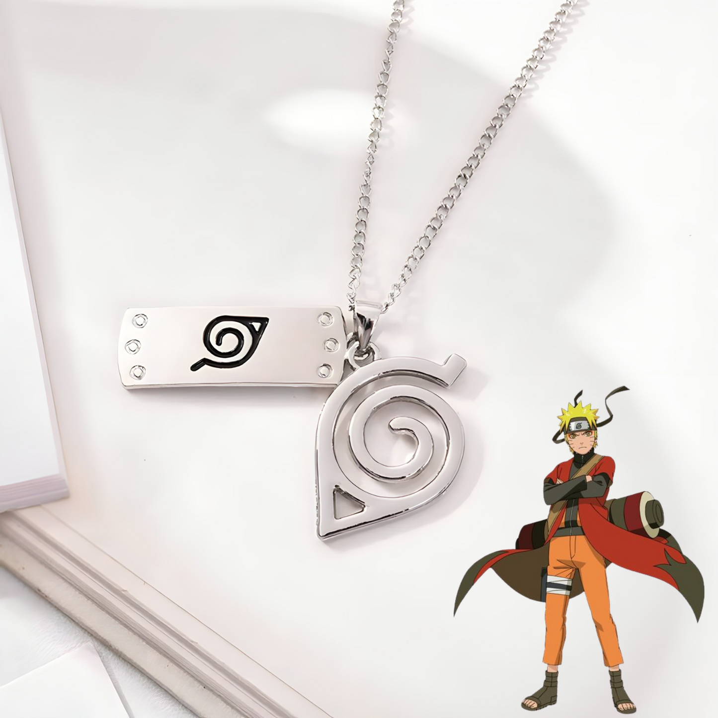 HIDDEN LEAF PENDANT