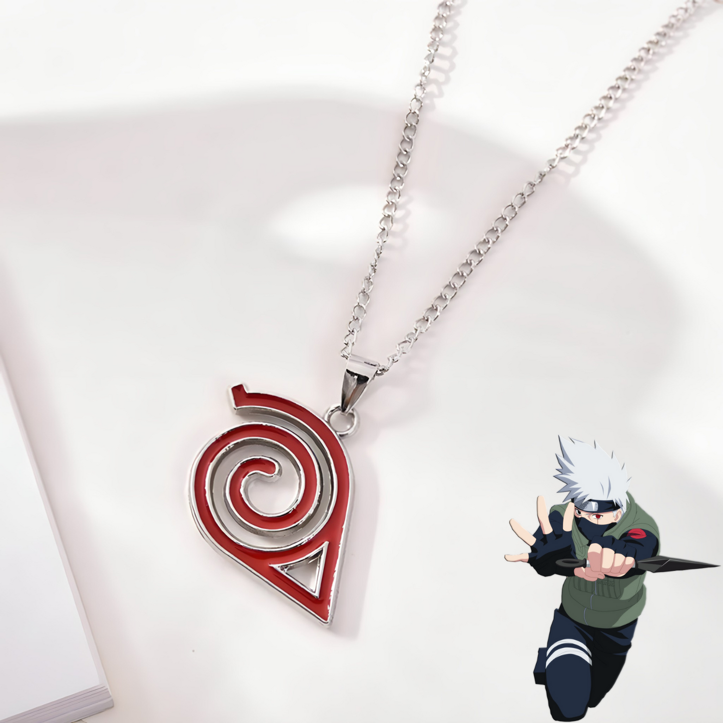HIDDEN LEAF PENDANT