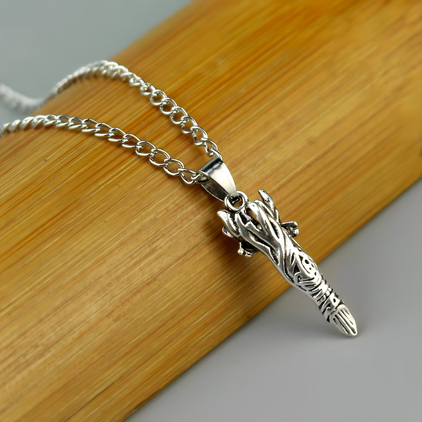 SUKUNA FINGER PENDANT