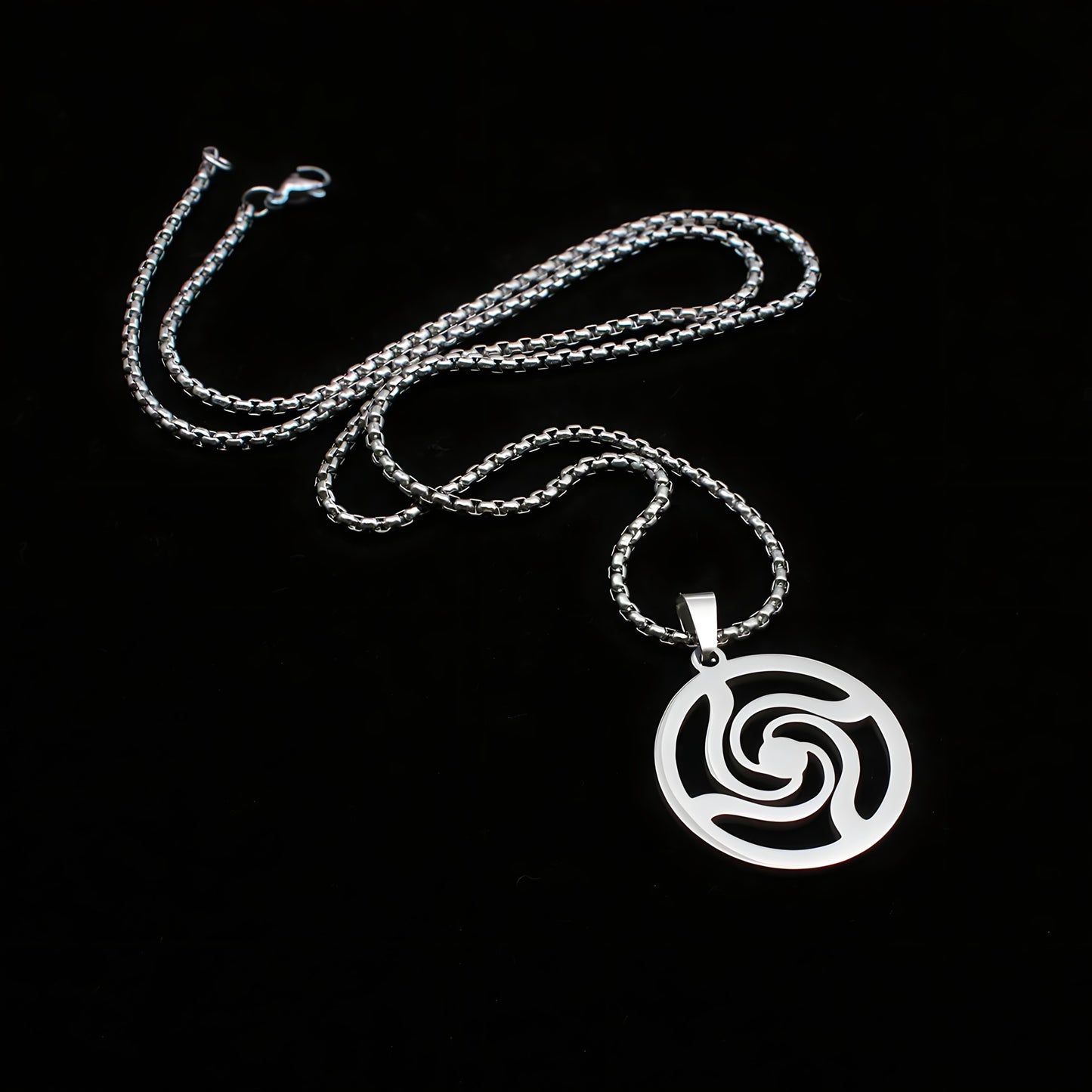 TOKYO JUJUTSU HIGH CREST PENDANT