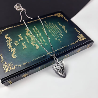 REQUIEM ARROW PENDANT