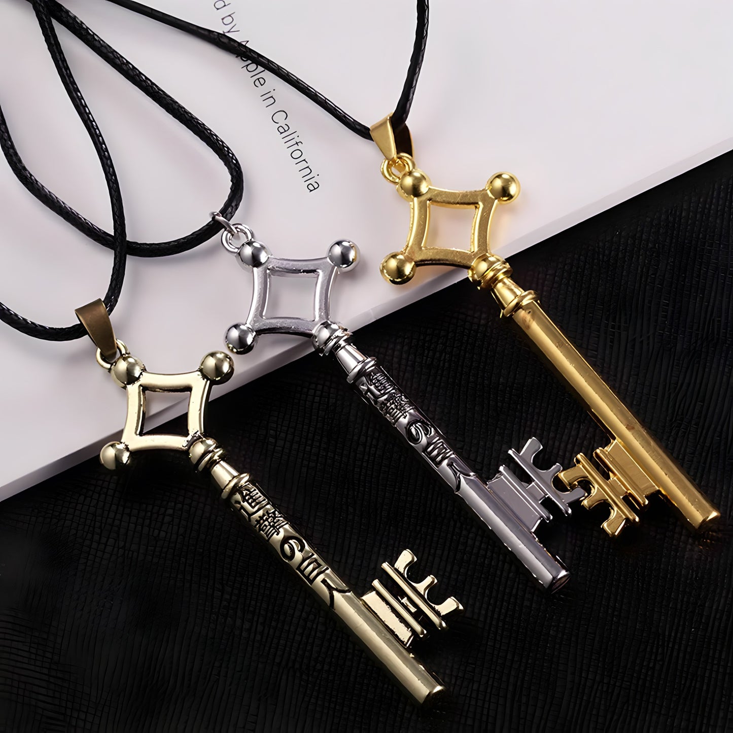 EREN YEAGER KEY PENDANT